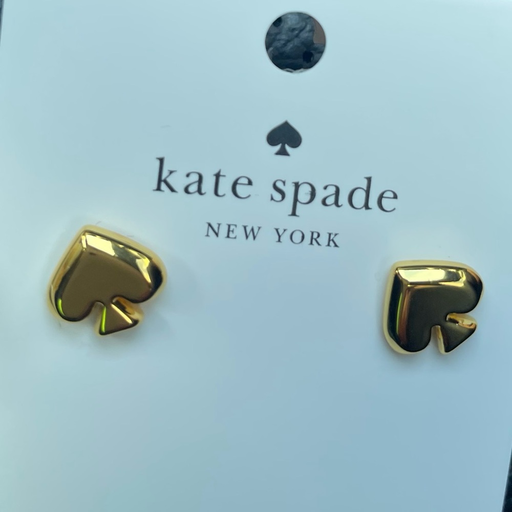 Gold spade earrings brand new